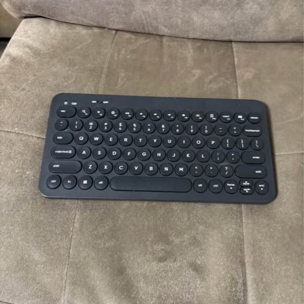 Compact Wireless Keyboard Black Stock #100122491 PRDKB55